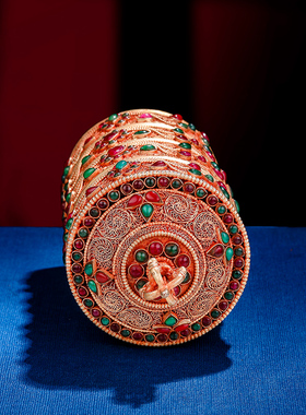 尼泊尔掐丝米盒镶嵌宝石家用供奉供具用品掐丝米罐7.8cm