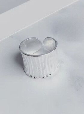 韩版S925纯银时尚个性精致CHIC风极简宽面不规则设计感戒指女指环