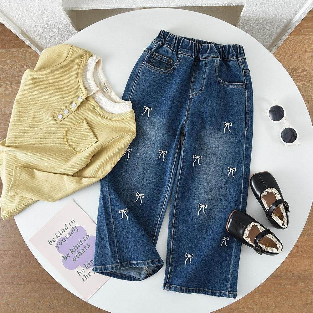 洋气童装2026春款儿童女童高弹力直筒牛仔裤宝宝蝴蝶结满印阔腿裤