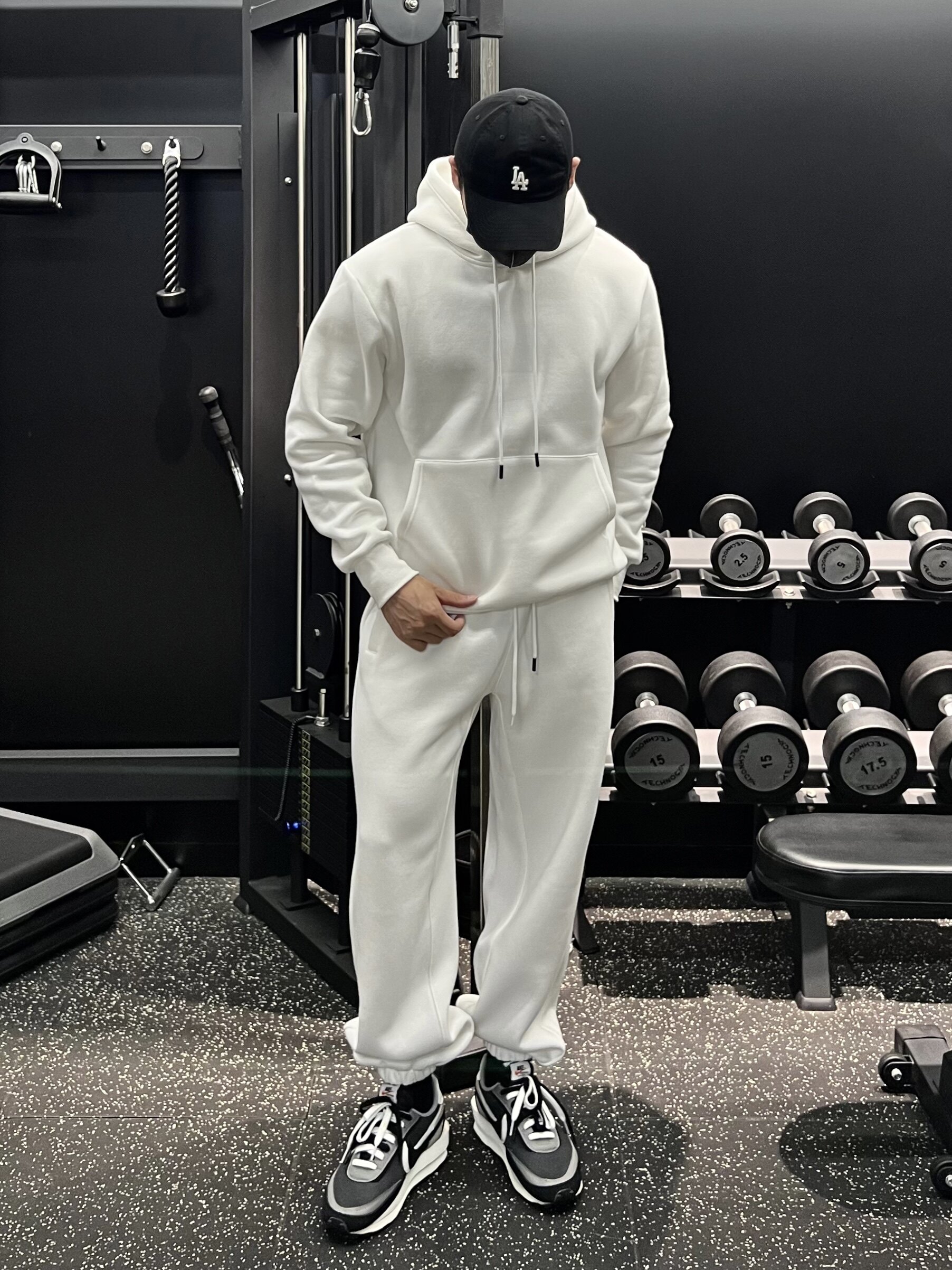 FLEECE HOODED SWEATSHIRT SWEATPANTS SET FOR MEN AND WOMEN AUTUMN AND WINTER HIGH FASHION TREND CASUAL COUPLE FITNESS SPORTSWEAR
