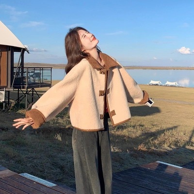 皮毛一体双面穿羊羔毛外套女