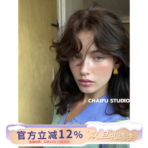 港风复古甜妹撞色波点C型耳钉