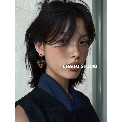 亚文化木质荆棘爱心耳环