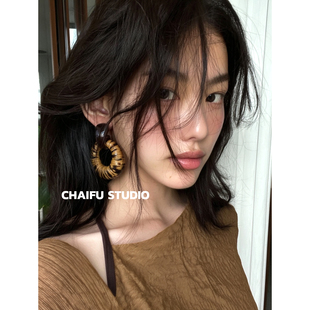 柴夫工作室/E321 欧美夸张琥珀豹纹缠绕皮革耳钉辣妹个性耳环