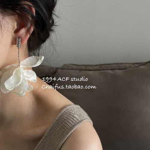 INS冷艳超轻网纱花朵耳钉