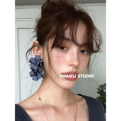 法式雾霾色仿真花朵双层耳钉