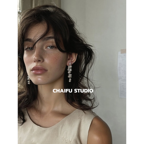 法式复古温柔不规则珍珠耳钉