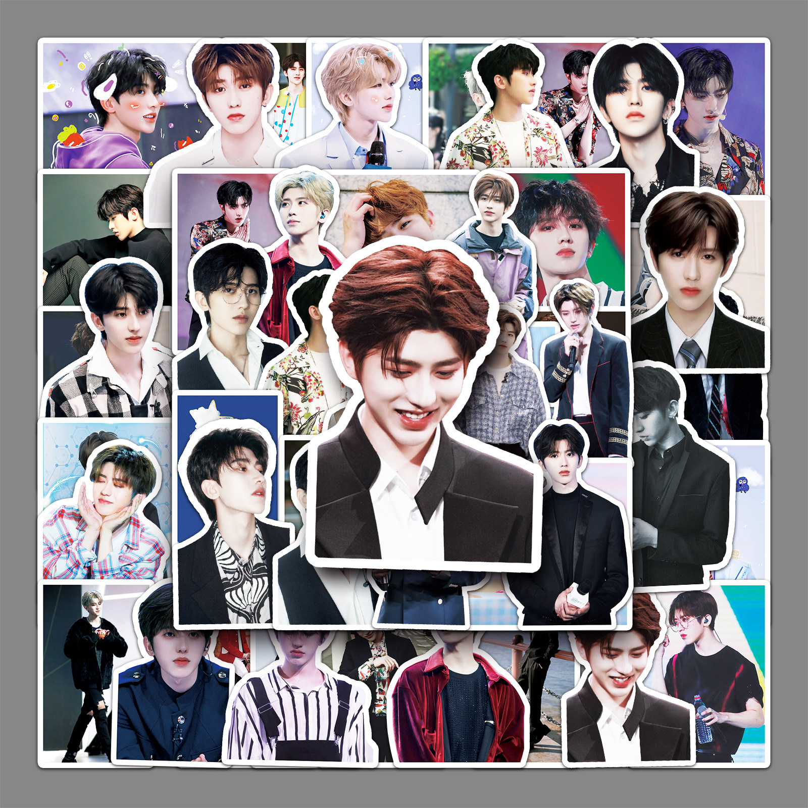 50张蔡徐坤唱跳rap个性时尚贴纸笔记本电脑行李箱滑板车装饰贴纸