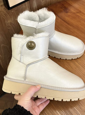 厚底防水雪地靴女真皮羊毛短筒靴