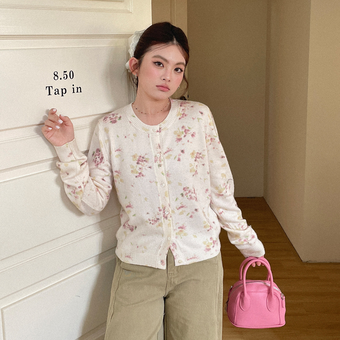 小草宽松定制早春独特漂亮薄款针织衫大码胖mm正肩显瘦上衣外套女