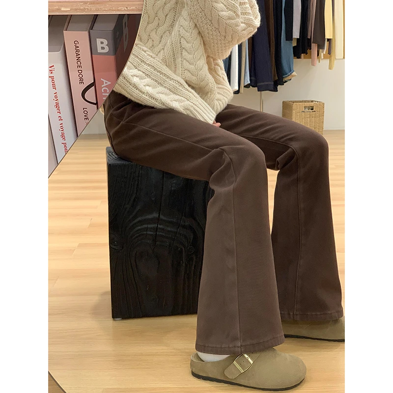 大码女装秋冬新款咖啡色加绒加厚牛仔裤微喇高腰遮肉显瘦喇叭裤