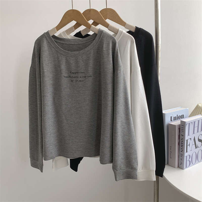 小字母长袖防晒衣女春秋打底衫衬衫袖宽松练功服现代舞上衣女