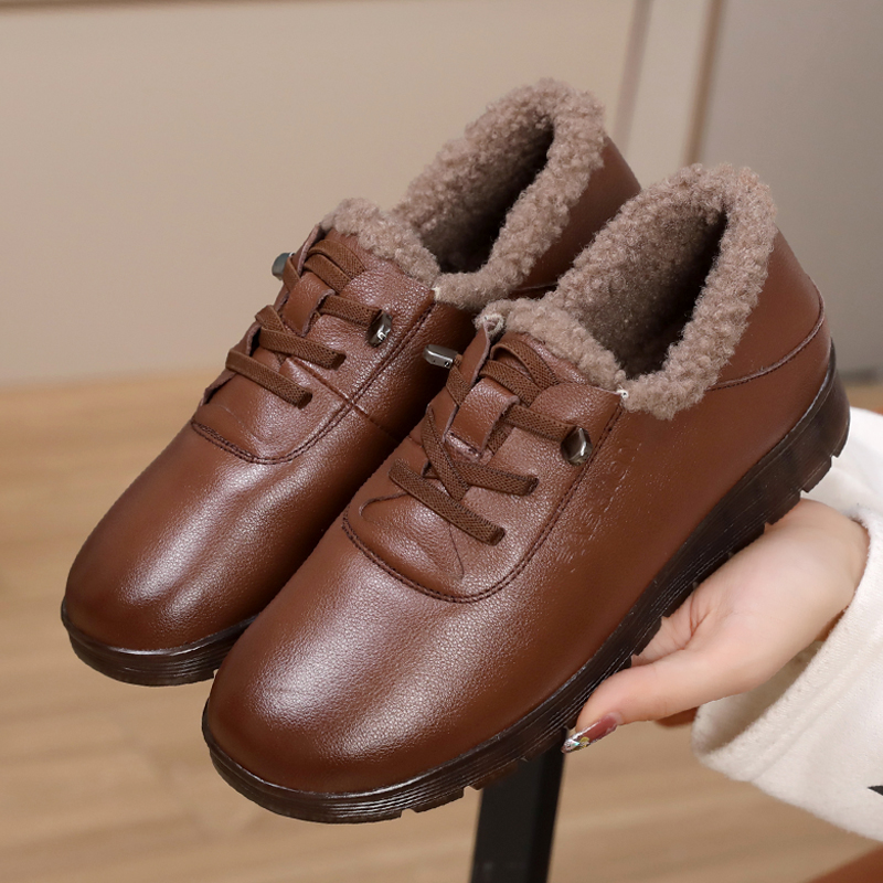 真皮软底妈妈鞋防滑平底加绒棉鞋