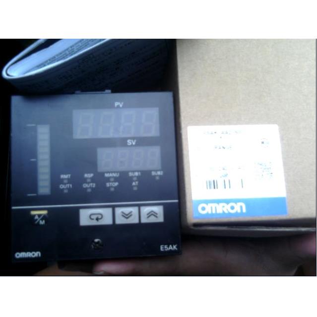 正品温控器E5AK-PRR2-500/PRR202FB/PRR2/PRR202F/PRR202B/TAA2