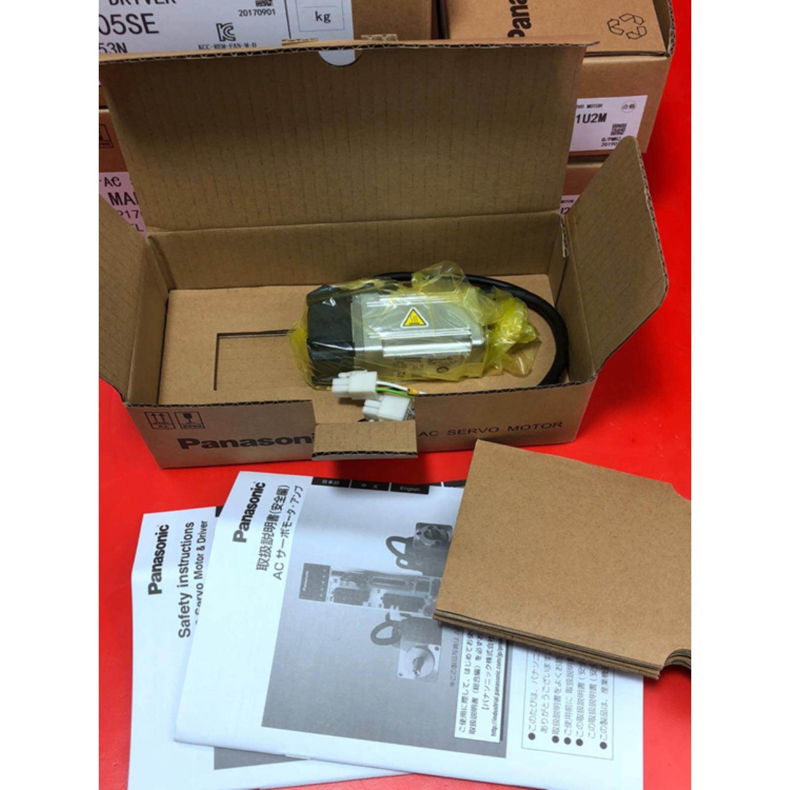 松下驱动器Madln05Se/15Se/Sg/F电机Mh/Msmf012/022L1U2M一年保修,电子元器件市场,其它元器件,淘宝优惠券,粉丝福利购,淘宝优惠卷