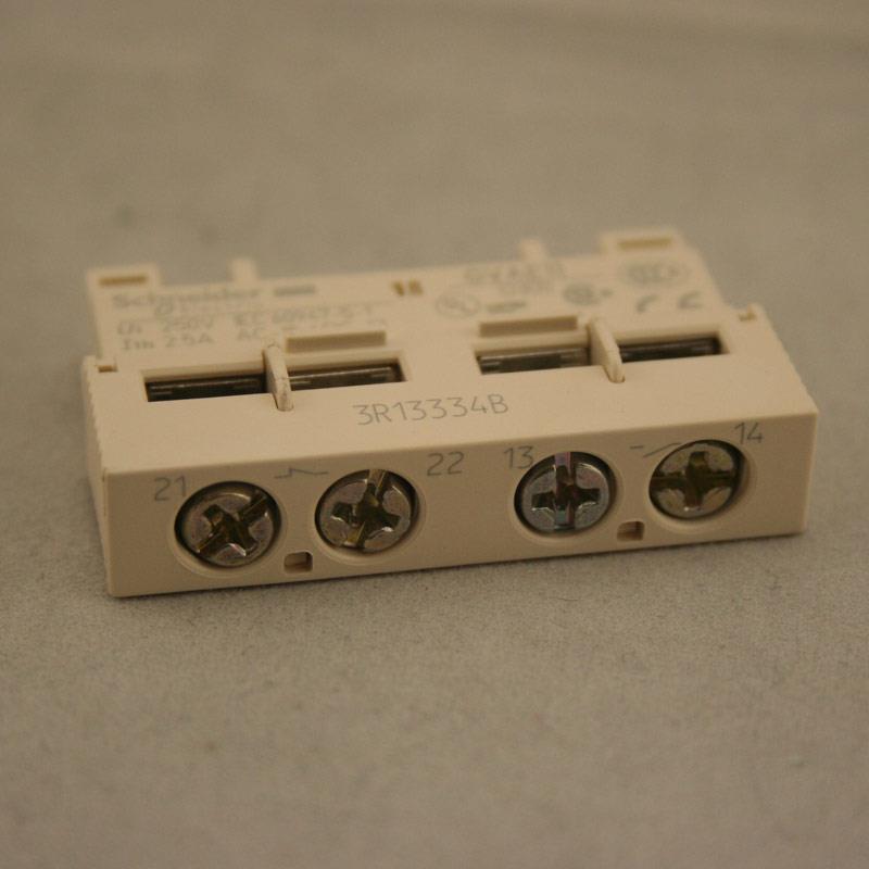 原装进口施耐德电动机（正装）辅助触头触点 GVAE11 一常开一常闭