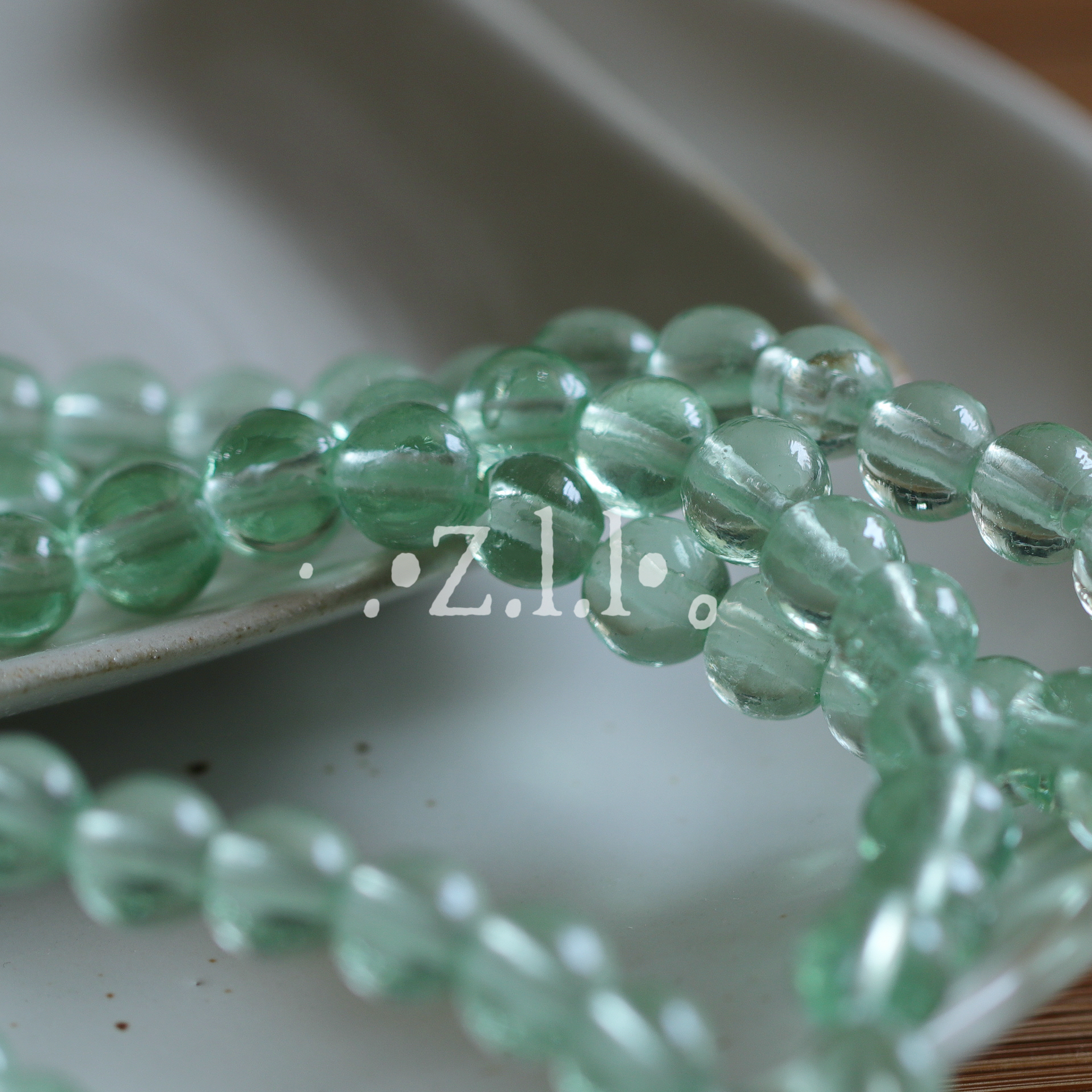 清透感琉璃原材料diy散珠