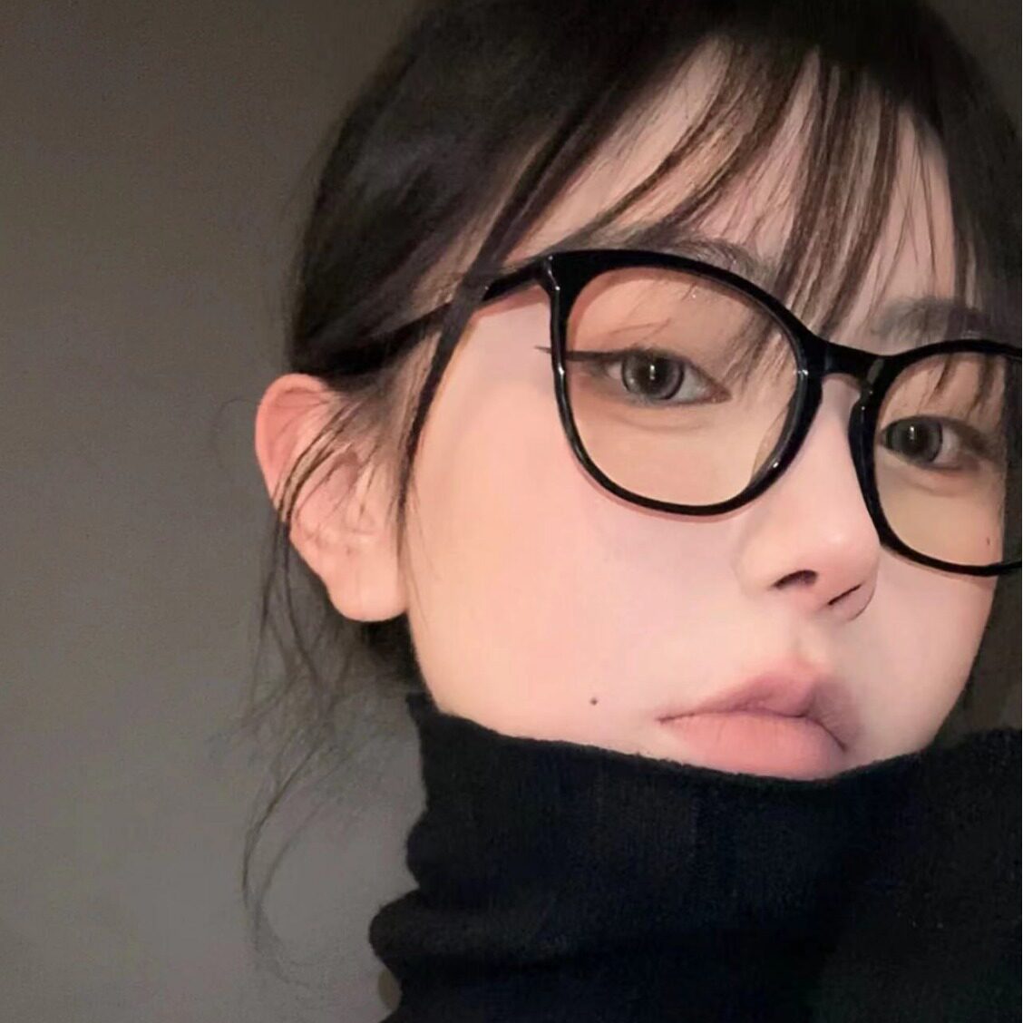 高级感小香3282板材眼镜黑框椭圆可配近视男女小框防蓝光镜架8032