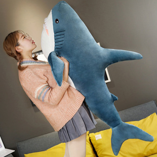 大号鲨鱼公仔毛绒玩具懒人睡觉长抱枕可爱布娃娃女孩床上玩偶靠垫