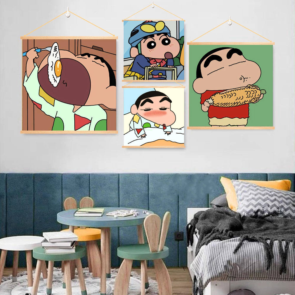 蜡笔小新卷轴挂画免打孔遮挡图片