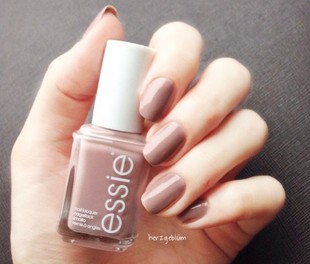 日常OL 艾茜指甲油 藕荷裸色 Lady 764 美国 Like ESSIE