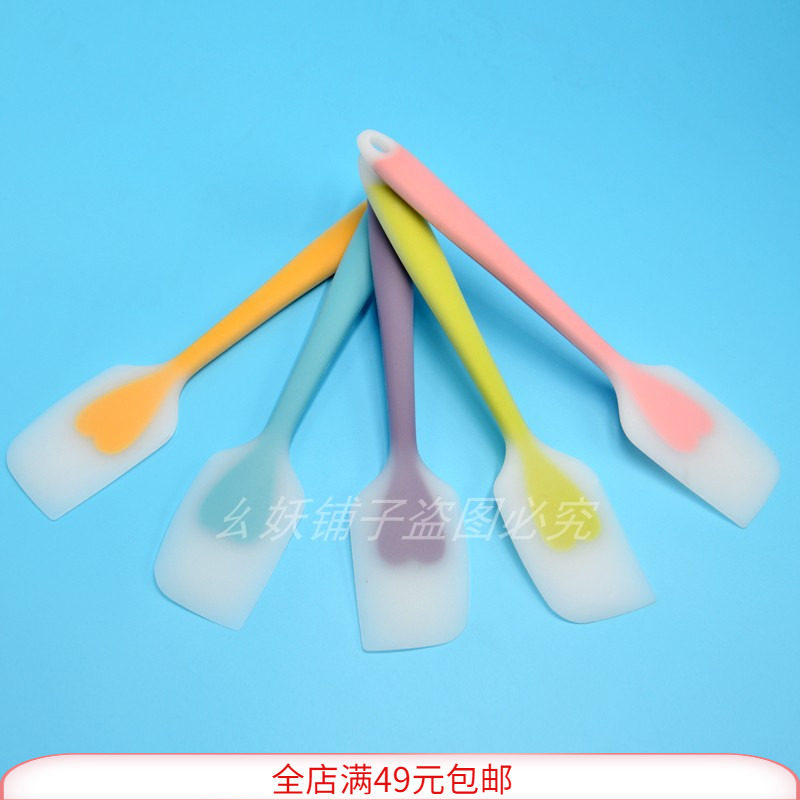 大号硅胶刮刀 硅胶一体刮刀透明心形大号蛋糕抹刀烘焙工具 蛋糕工怎么样,好用不?