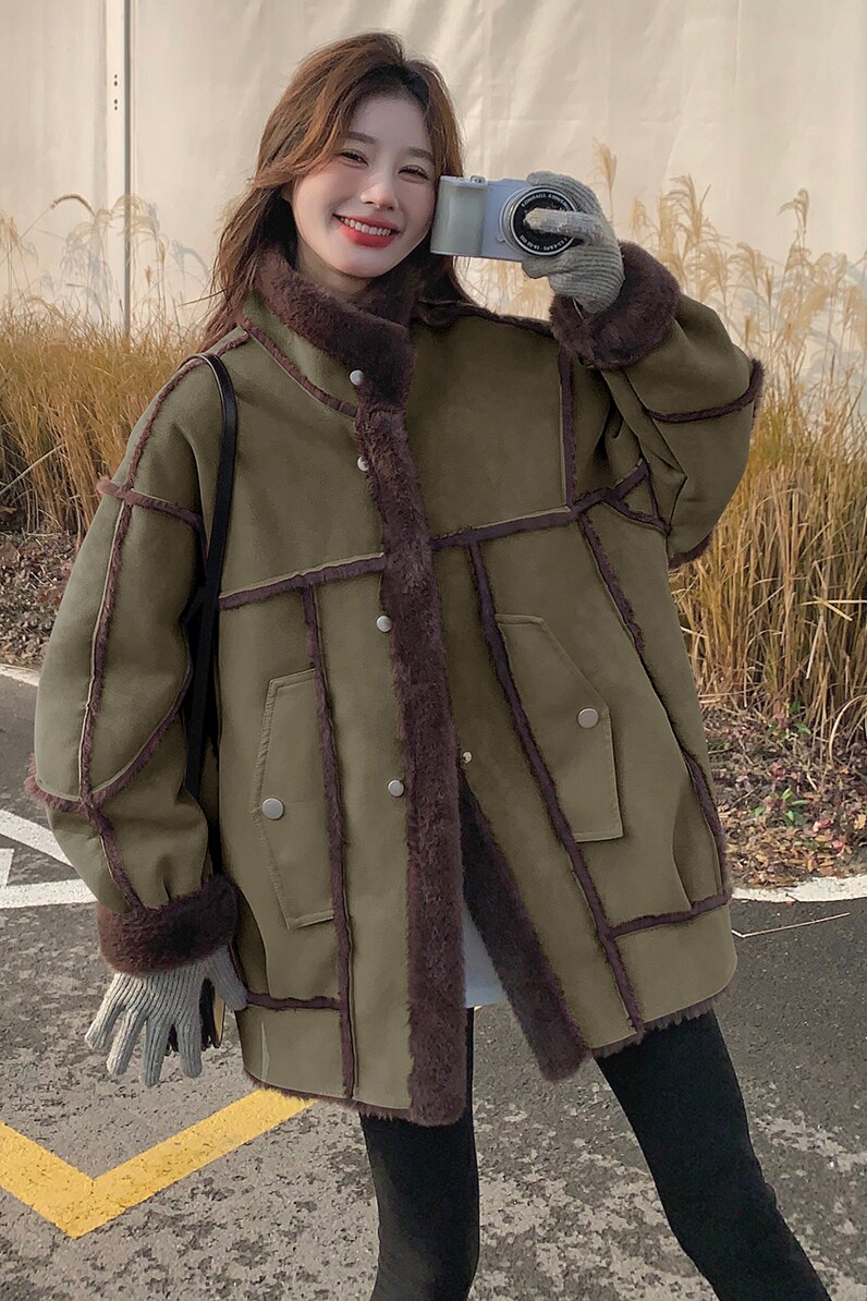 绿色皮毛一体毛呢外套女2024冬季韩系设计感小个子麂皮绒加厚棉服,女装派克服,2C103