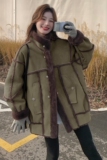 绿色皮毛一体毛呢外套女2024冬季韩系设计感小个子麂皮绒加厚棉服，女装派克服，2C103