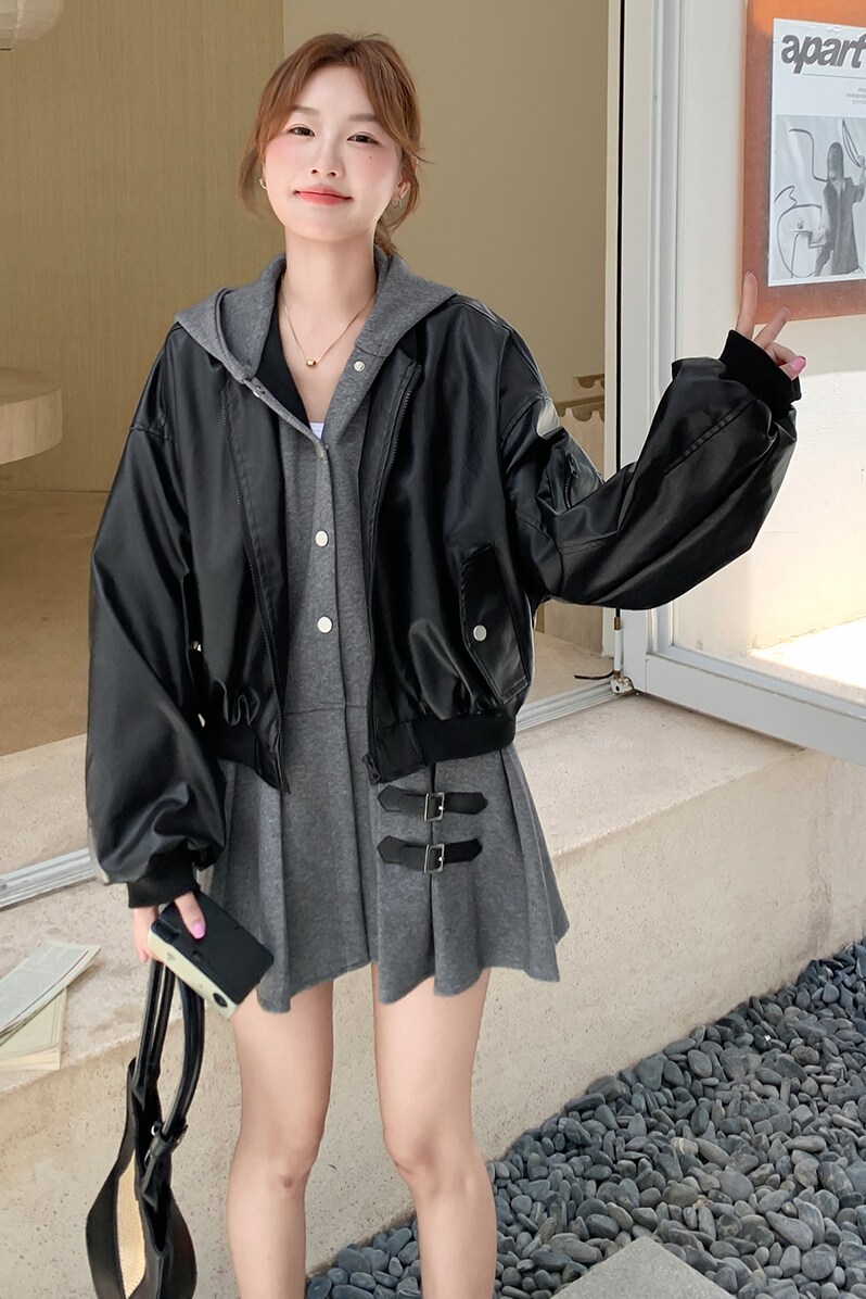 2026秋装新品主推皮衣拼接C173P185K268,女装短外套,2C103