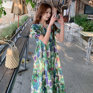 油画印花法式森系泡泡袖连衣裙女夏季新款显瘦小个子减龄茶歇裙图片