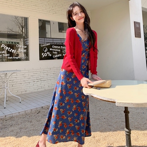 少女风针织开衫碎花吊带连衣裙女夏2025新款流行温柔风长裙两件套图片