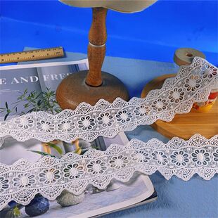 4CM宽白色牛奶丝镂空刺绣蕾丝花边娃衣洛丽塔抱枕布艺DIY装饰厂家