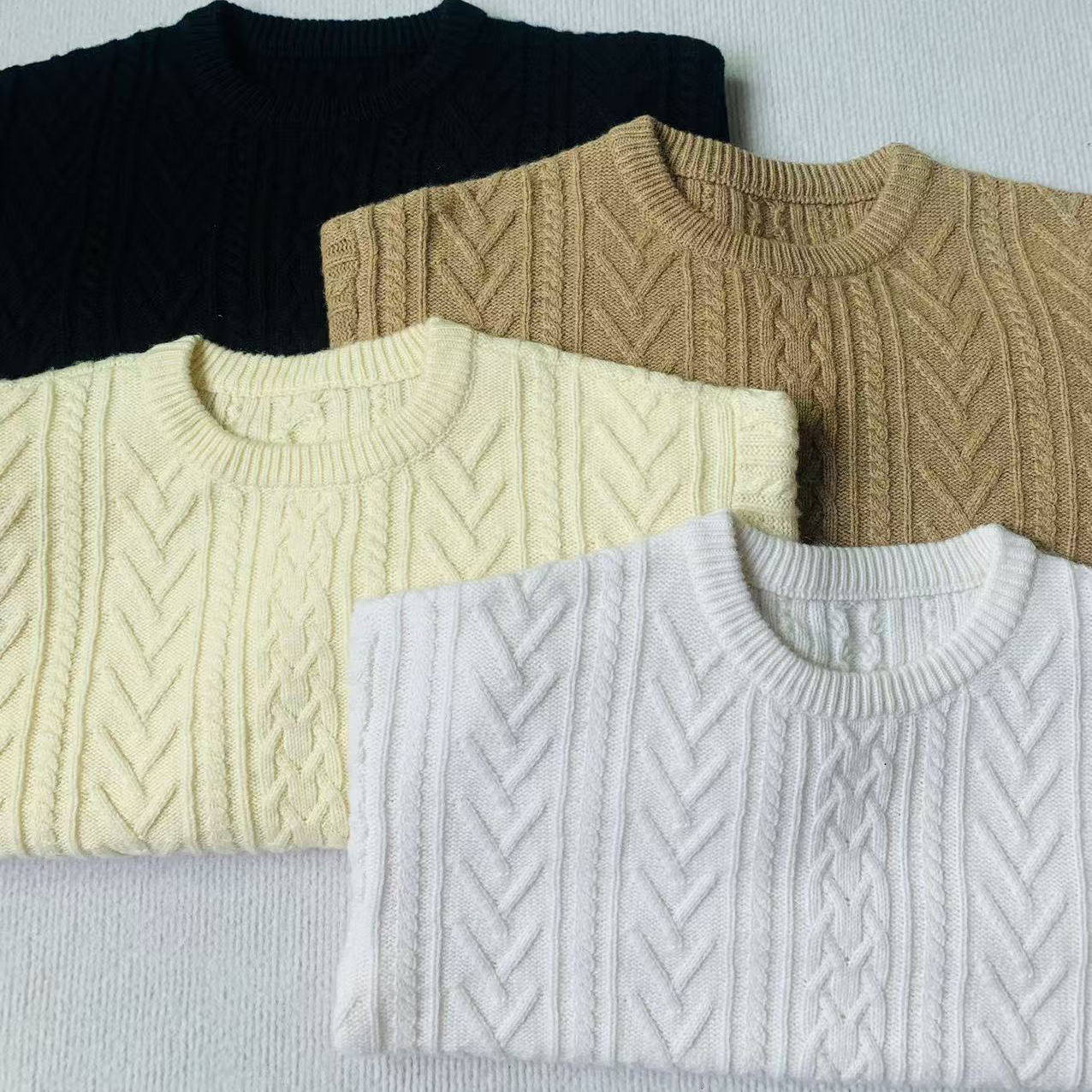 羊毛羊绒圆领套头针织麻花毛衣