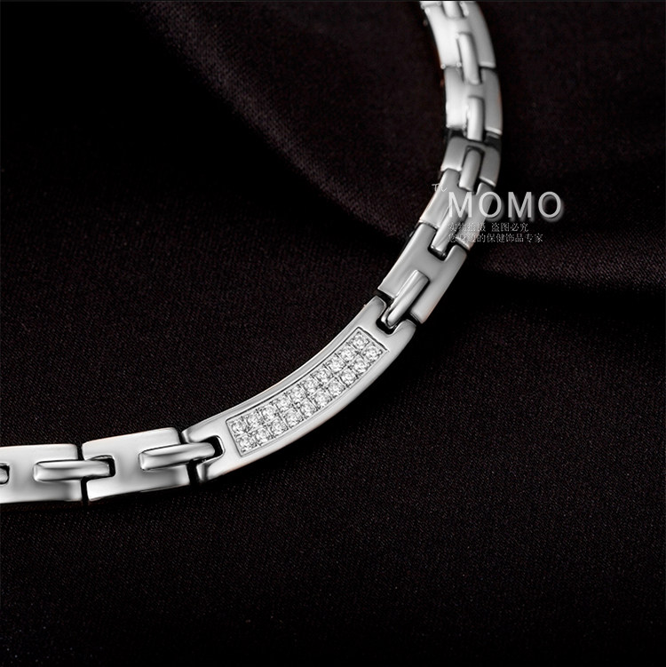 JAPAN MOMO PURE GERMANIUM TITANIUM COLLAR SPORTS MAGNETIC THERAPY HEALTH CARE CERVICAL SPINE NECKLACE ANTI-RADIATION ANTI-FATIGUE TITANIUM NECK RING