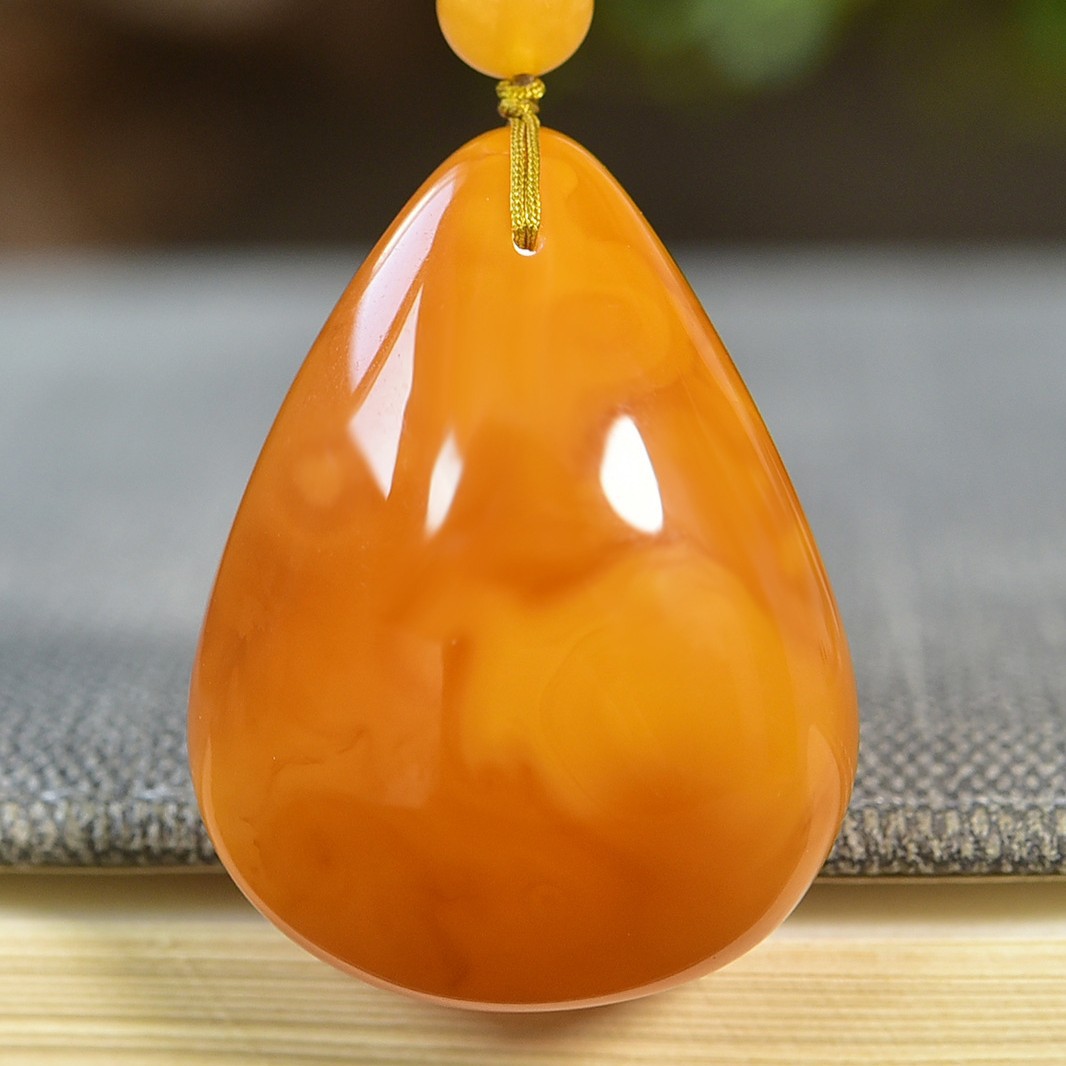 天然老蜡蜜蜡水滴吊坠满蜜枣红色老花蜡 手工编织绳 蜜蜡吊坠批发