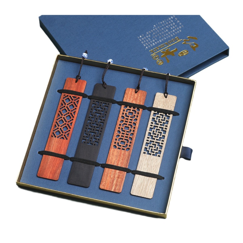 厂家直销国风书签红木窗花雕刻镂