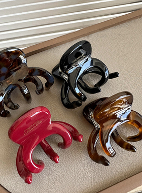 2024新款加厚高马尾中号抓夹金标字母章鱼高级感盘头发抓鲨鱼夹女