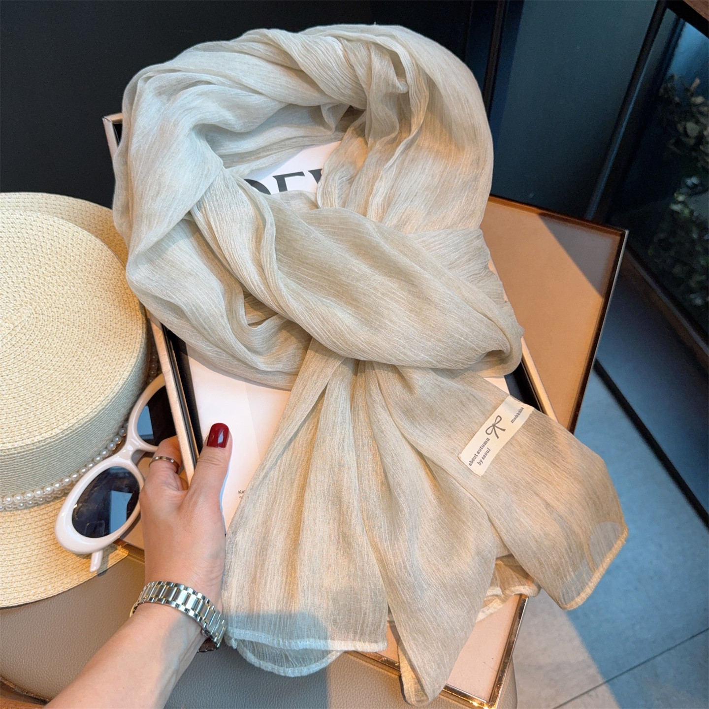 春秋季薄款纯色棉麻围巾女文艺百搭长款大披肩丝巾冬天保暖纱巾