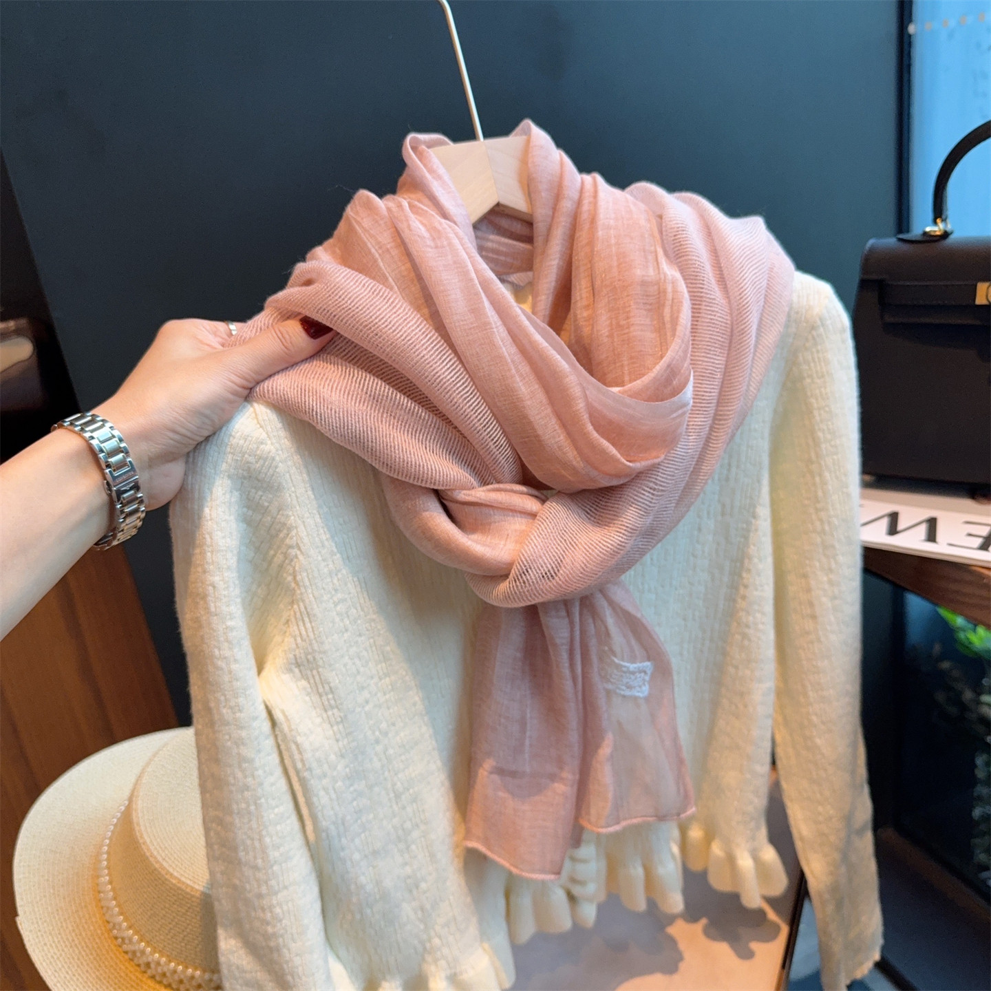 粉色蕾丝围巾女薄款春秋季韩版纯色文艺百搭长款披肩两用丝巾