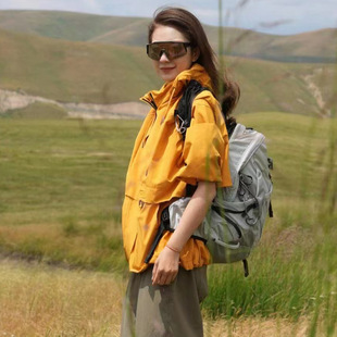 玫瑰的故事同款冲锋衣女春秋新款工装连帽登山防风多口袋夹克男