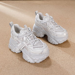 小个子厚底松糕运动女鞋 9CM香港正品 新款 女2026春季 内增高老爹鞋