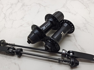 自行车公路车前后花鼓7速卡式36孔久钰花鼓100/130mm开档快拆轴皮