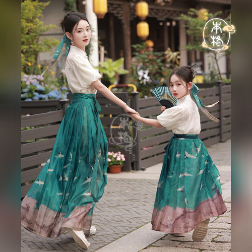 本格出品薄春夏女童中国风汉服
