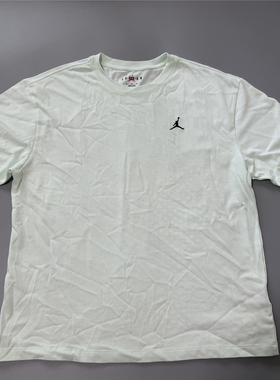 Air Jordan AJ飞人大LOGO 男子宽松舒适透气短袖T恤 HV0830-394