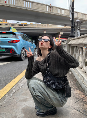 清仓不退不换 气质斜肩套头露肩毛衣女2024秋季温柔针织长袖上衣