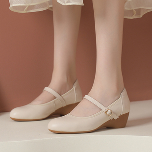 2026新款春秋真皮坡跟女鞋不累脚百搭中跟单鞋女软底皮鞋妈妈鞋子