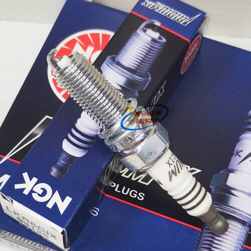 NGK铱金火花塞LKR6CIX 93126适用赛欧3 1.3L 1.5L科沃兹英朗1.5L