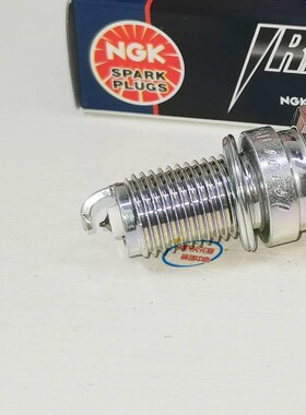 NGK铱金火花塞适配铃木DR600 GSX550L GS500/F GN400E GS400E