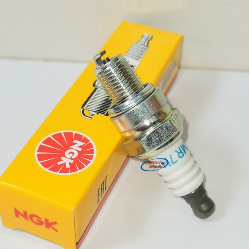 NGK火花塞CMR7H-10适用二冲程绿篱割草割草油锯小型汽油机1656