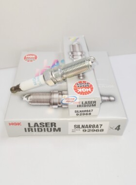 NGK铱铂金92968火花塞SILNAR8A7适用3.0T凯迪拉克CT6迈锐宝探界者